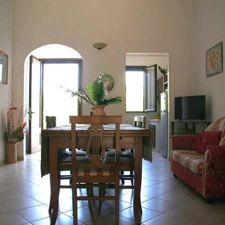 Donatella Sant'Andrea (Apulia)